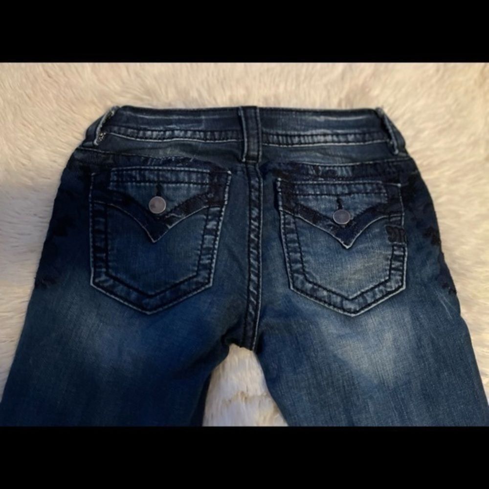 Miss Me signature skinny jeans size 24 - Picture 9 of 10